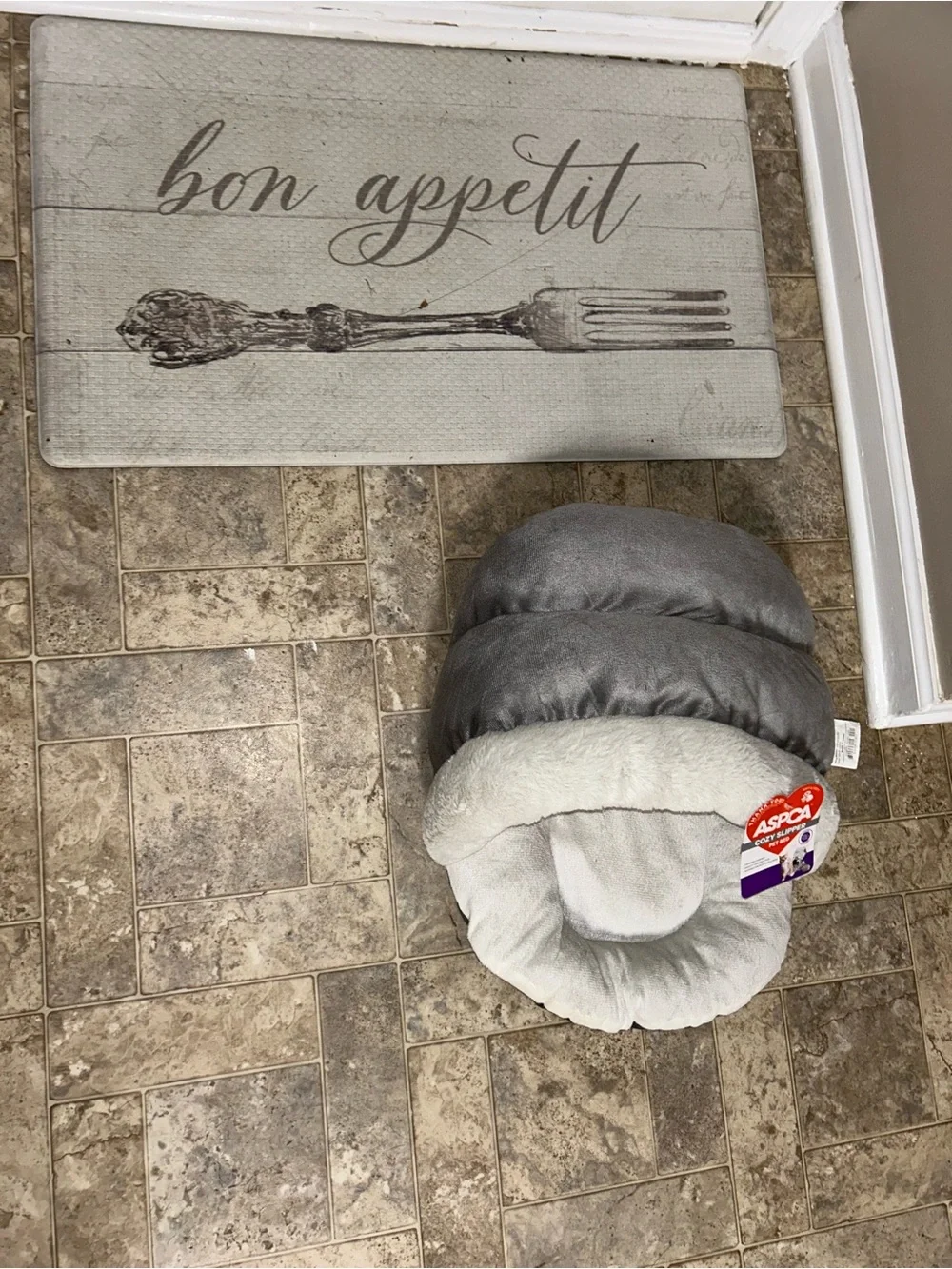 Small Pet Bed Cozy Slipper in Light Gray and Cream